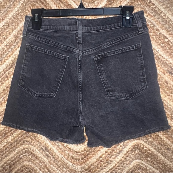Gap Women's Black High Rise 4" Denim Shorts, Size 26 Regular - Picture 4 of 8